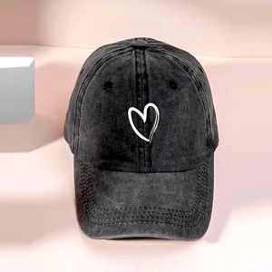 Baseball cap , adjustable NWT